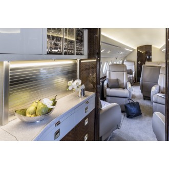 Dassault Falcon 2000