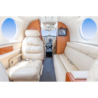 Beechcraft King Air 300