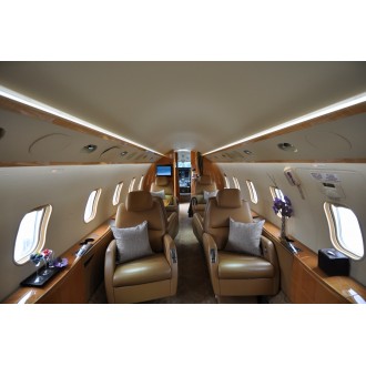 Bombardier Challenger 300
