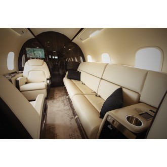 Bombardier Challenger 350