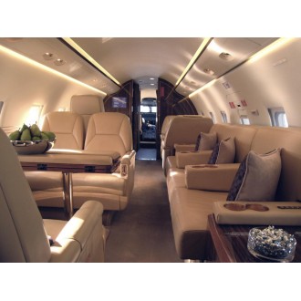 Bombardier Challenger 604