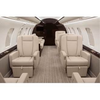 Bombardier Challenger 605