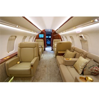 Bombardier Challenger 650
