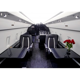 Bombardier Challenger 850