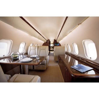 Bombardier Global 5000