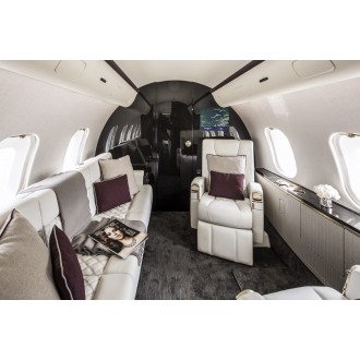 Bombardier Global 5000