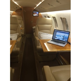 Beechcraft Hawker 700