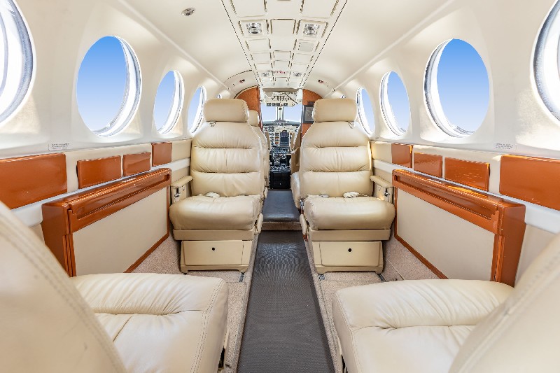 аренда самолета Beechcraft King Air 300