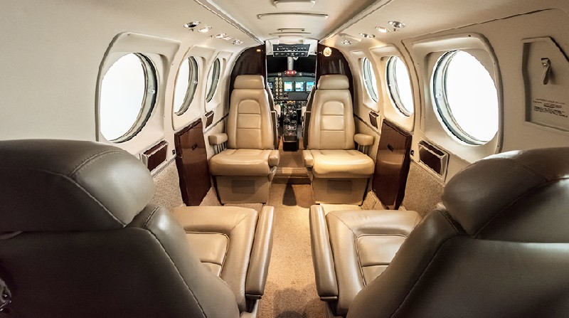 аренда самолета Beechcraft King Air 90