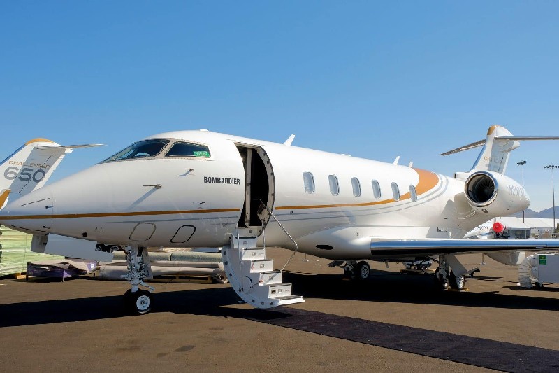арендовать бизнес джет Bombardier Challenger 350