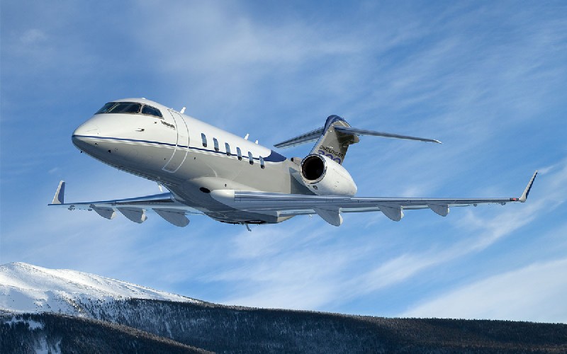 бизнес джет Bombardier Challenger 350 в Украине