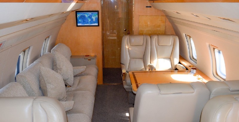 фото частного самолета Bombardier Challenger 601