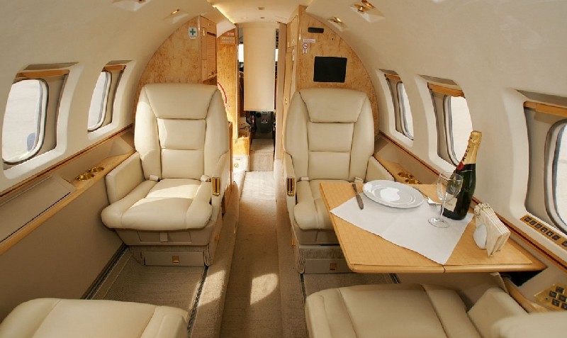 перелет самолетом Beechcraft Hawker 1000