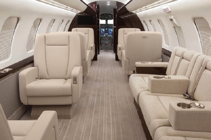 аренда самолета Bombardier Challenger 605