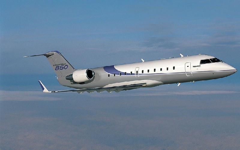 бизнес джет Bombardier Challenger 850 в Украине