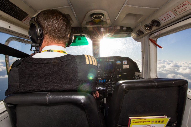 салон бизнес джета Britten-Norman Islander