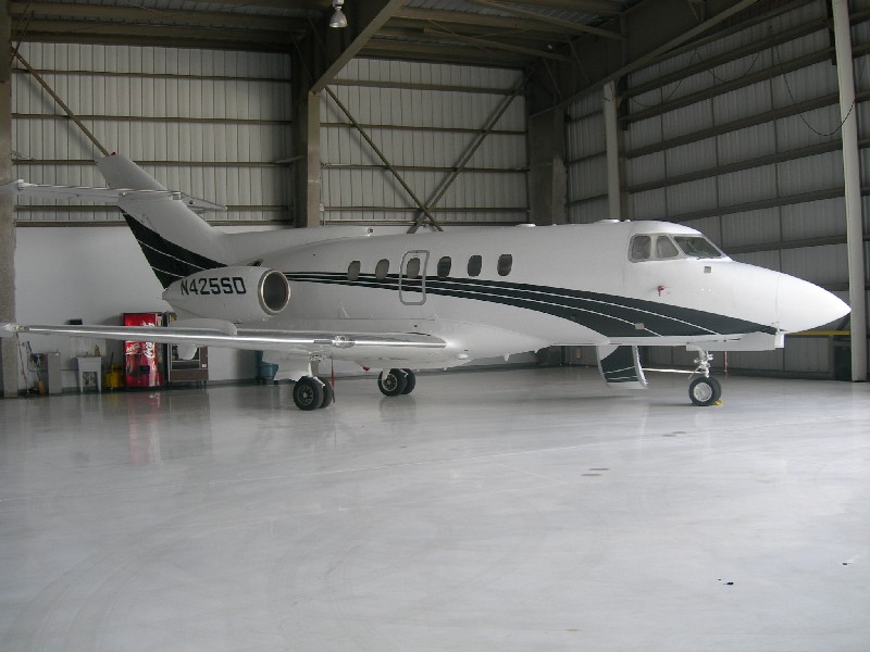 арендовать бизнес джет Beechcraft Hawker 700