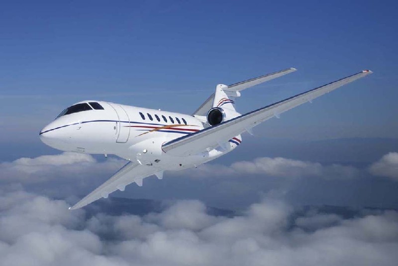 бизнес джет Beechcraft Hawker 700 в Украине