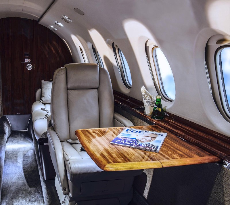 перелет самолетом Beechcraft Hawker 750
