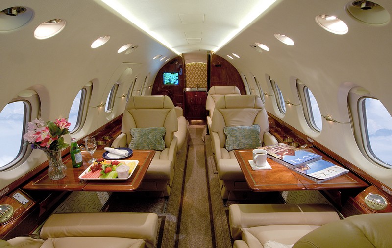 перелет самолетом Beechcraft Hawker 800 XP