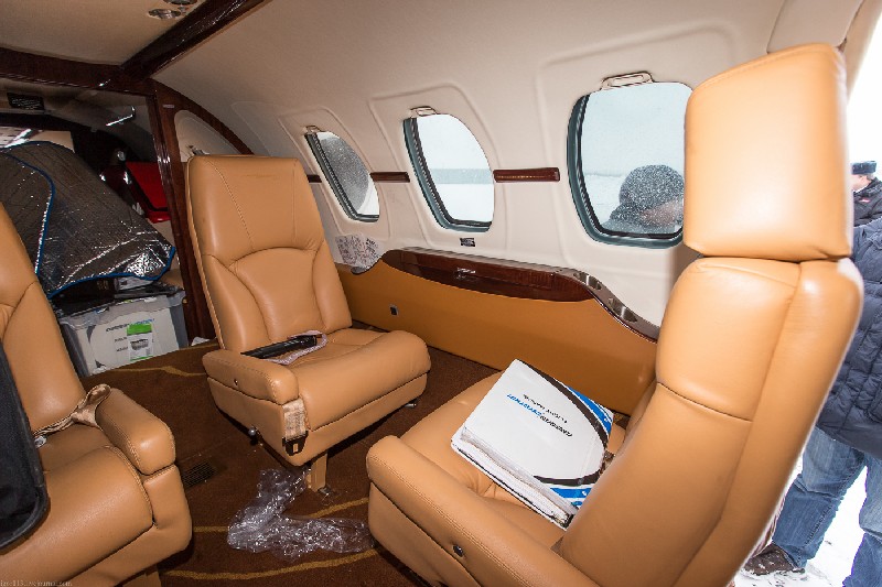салон бизнес джета Cessna Citation I