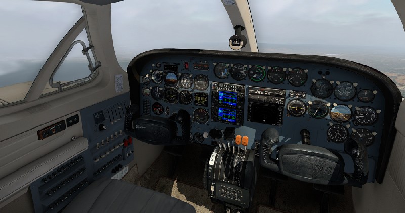 салон бизнес джета Cessna 340