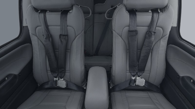 бизнес джет Cirrus SR-22