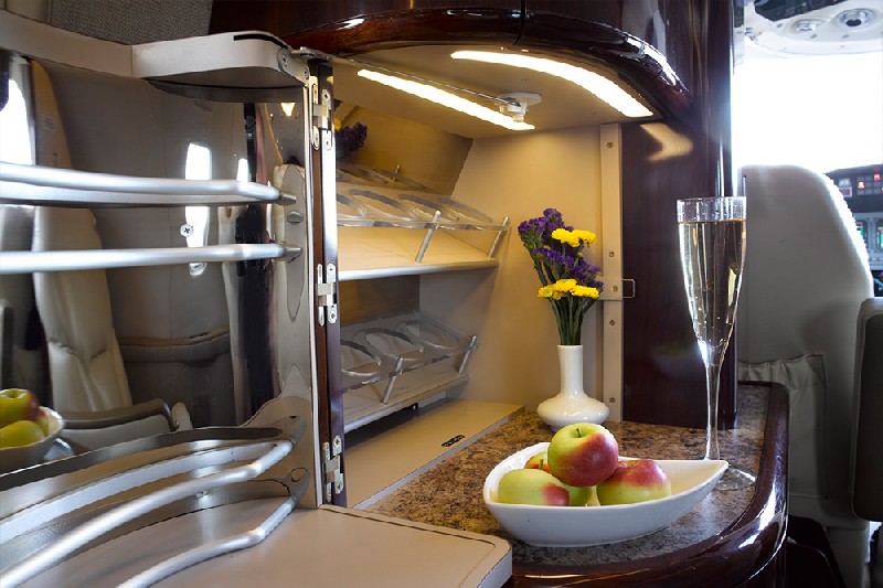 салон бизнес джета Cessna Citation Bravo