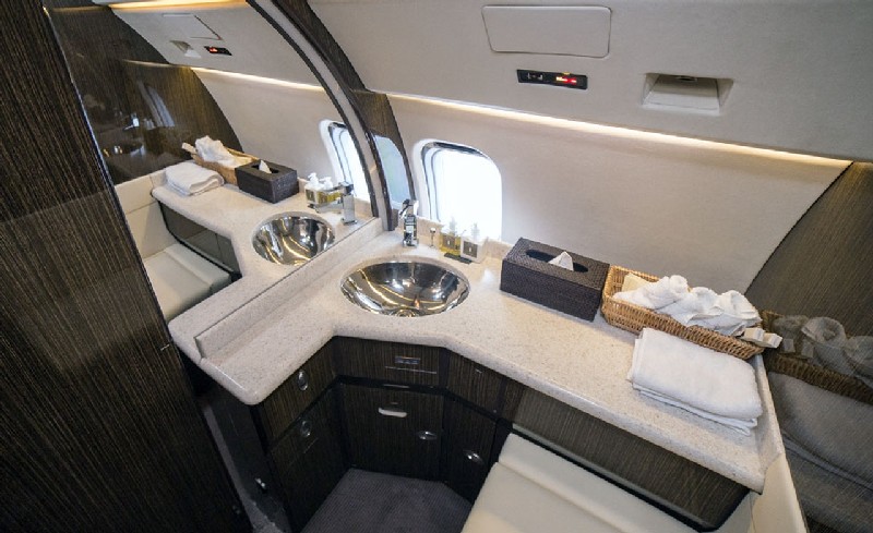 перелет самолетом Dassault Falcon 2000 EX