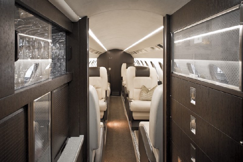 аренда самолета Dassault Falcon 50