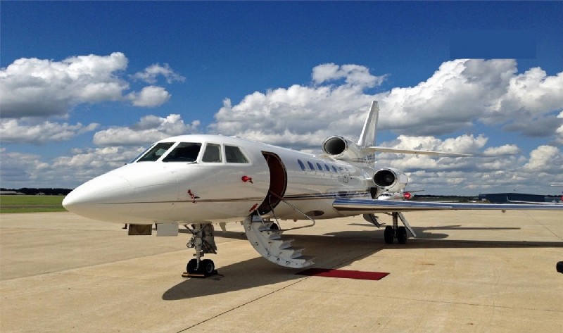арендовать бизнес джет Dassault Falcon 50
