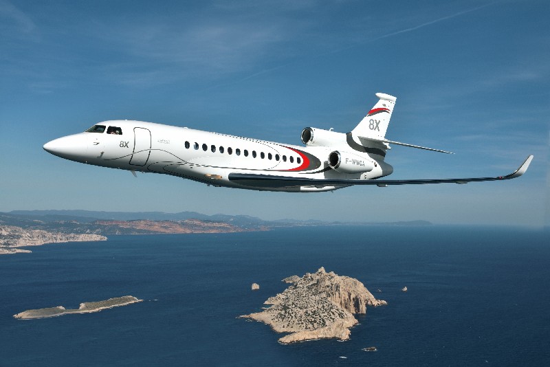 бизнес джет Dassault Falcon 8X в Украине