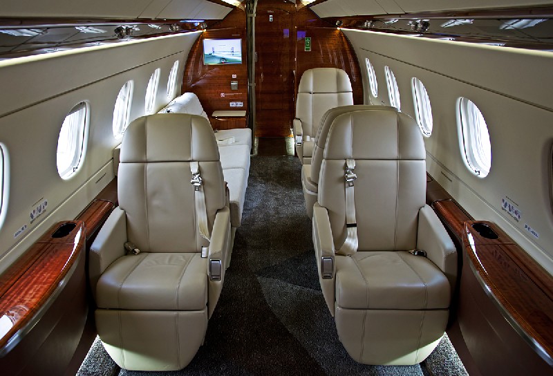 аренда самолета Embraer Legacy 500