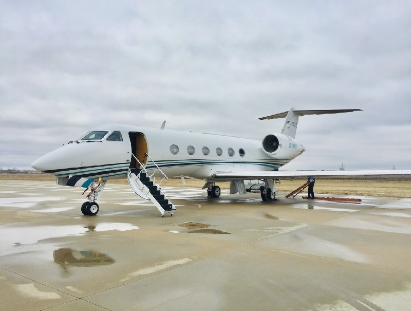 арендовать бизнес джет Gulfstream GIV
