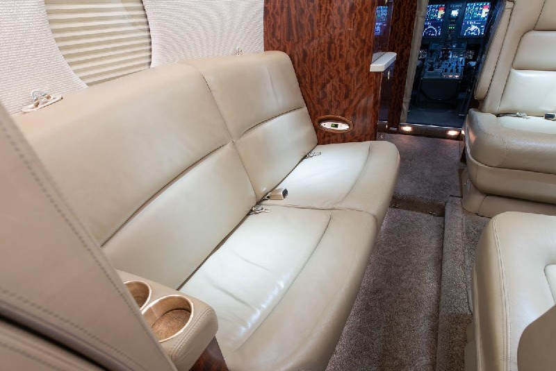 фото частного самолета Gulfstream G150
