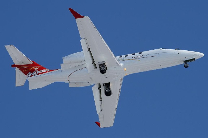 бизнес джет Learjet 40 / XR в Украине