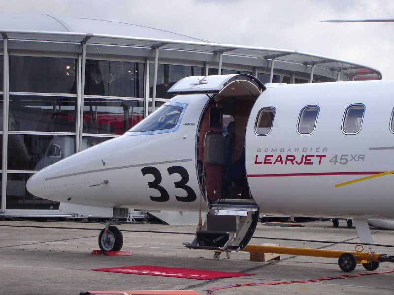 арендовать бизнес джет Learjet 45