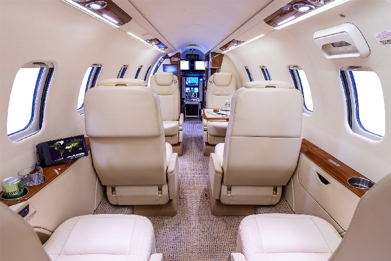 перелет самолетом Learjet 70