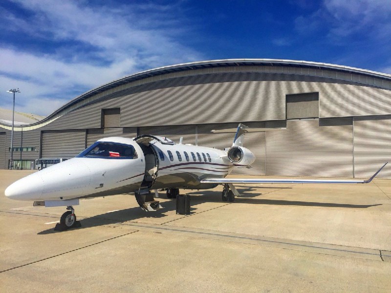 арендовать бизнес джет Learjet 70