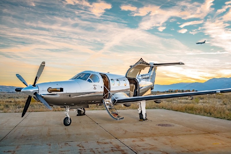 арендовать бизнес джет Pilatus PC-12