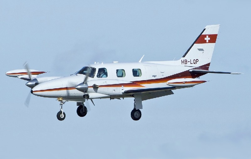 бизнес джет Piper PA31 Navajo в Украине